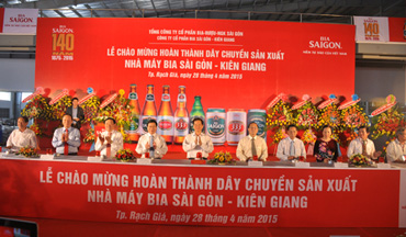 On September 07th 2013, Saigon Beer Alcohol Beverage Corporation donated 5 billion dong to fund “Social Security” of Phuoc Long District to build 10 rural bridges in the district.